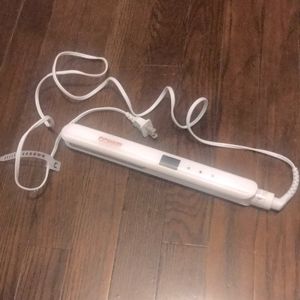 Conair hair straightener